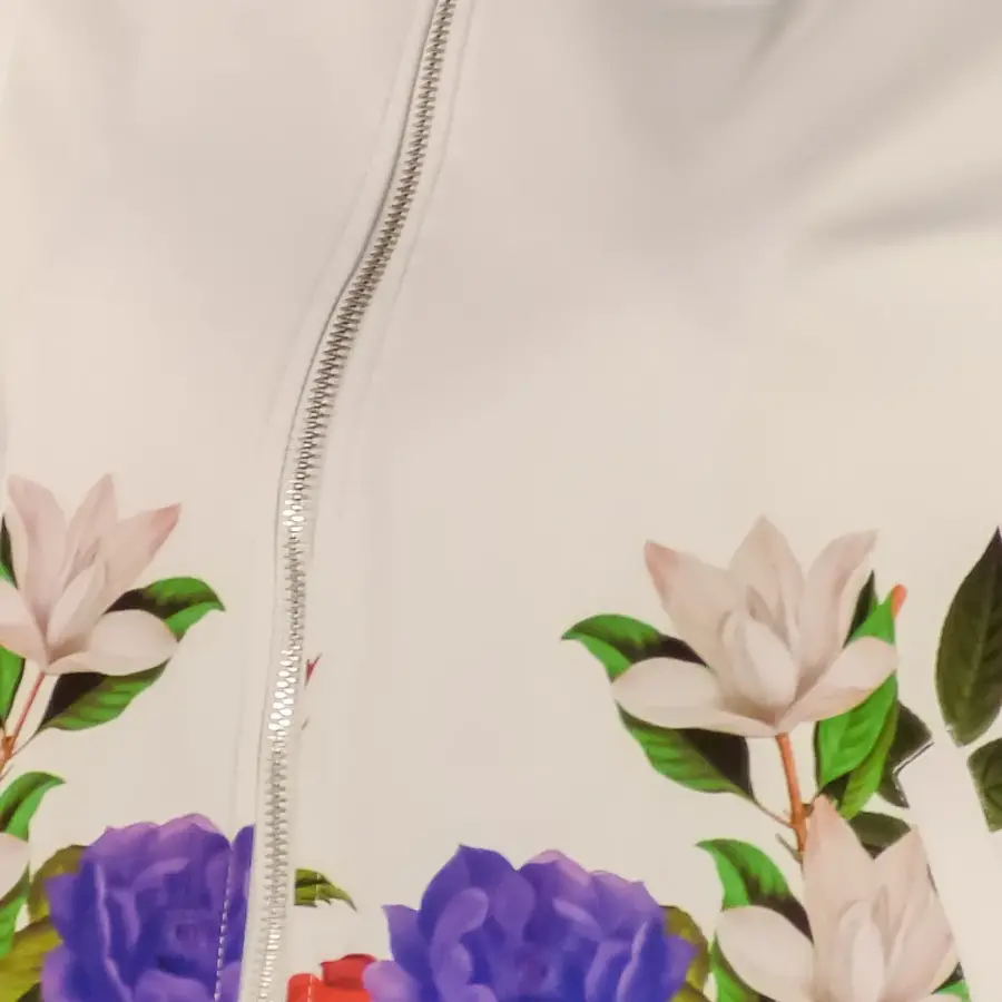 Chaqueta Blanca con estampado Floral cuello redondo - Imagen 3